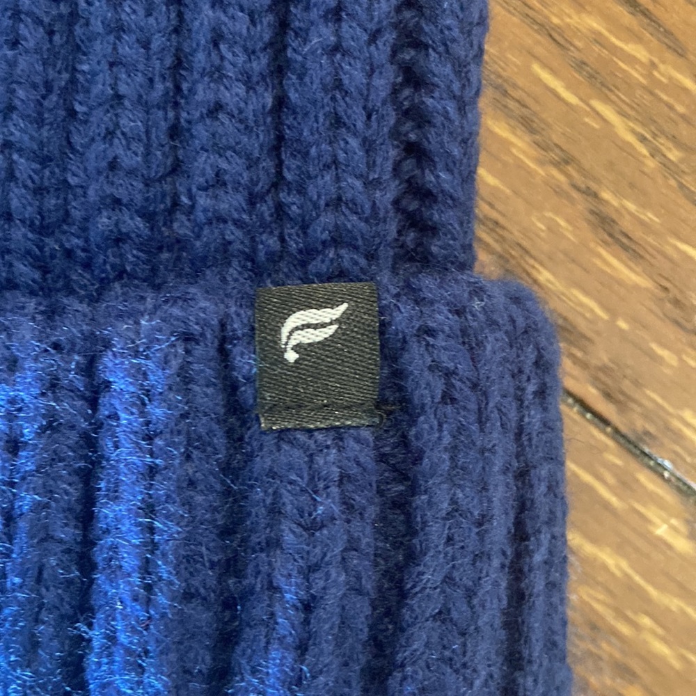 Fabletics hat - Picture 2 of 2